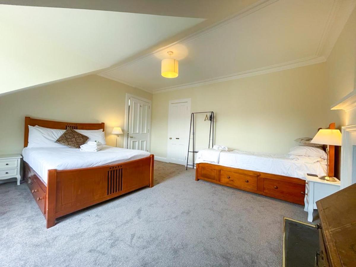 Remarkable 5Br Townhouse With Garden, Sleeps 12 Édimbourg Extérieur photo
