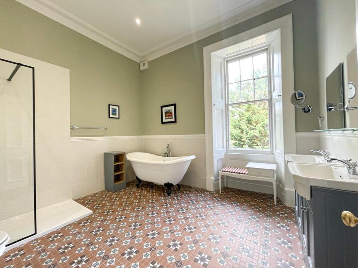 Remarkable 5Br Townhouse With Garden, Sleeps 12 Édimbourg Extérieur photo