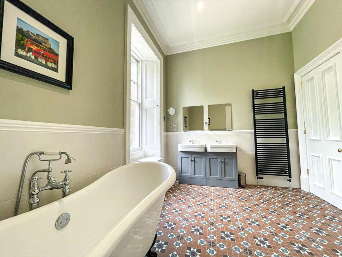Remarkable 5Br Townhouse With Garden, Sleeps 12 Édimbourg Extérieur photo